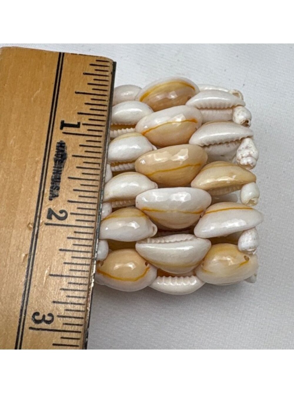 Shell Stretch Napkin Rings Handmade Philippines Natural Cowrie Shells Set - Picture 4 of 11